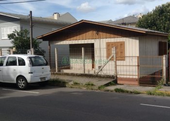 Casa com 168m², 2 dormitórios, 1 vaga, no bairro Desvio Rizzo em Caxias do Sul para Comprar