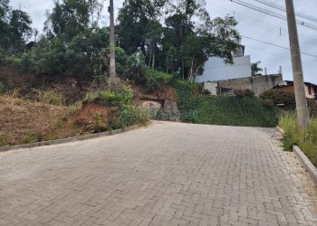 Terreno, no bairro Ana Rech em Caxias do Sul para Comprar