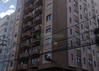 Apartamento com 190m², 3 dormitórios, 2 vagas, no bairro Centro em Caxias do Sul para Comprar