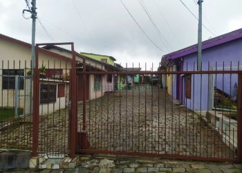 Casa com 80m², 2 dormitórios, 1 vaga, no bairro Sao Caetano em Caxias do Sul para Comprar