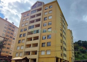 Apto Mobiliado com 70m², 2 dormitórios, 1 vaga, no bairro Lourdes em Caxias do Sul para Alugar
