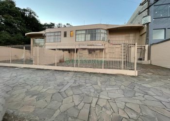 Pavilhão com 350m², no bairro Esplanada em Caxias do Sul para Alugar