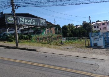 Terreno com 540m², no bairro Charqueadas em Caxias do Sul para Comprar