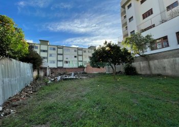 Terreno, no bairro Centro em Caxias do Sul para Comprar