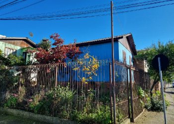 Casa com 100m², 3 dormitórios, 1 vaga, no bairro São José em Caxias do Sul para Comprar