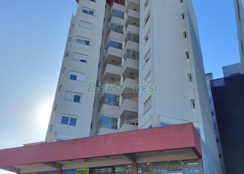 Apartamento com 260m², 3 dormitórios, 2 vagas, no bairro São Pelegrino em Caxias do Sul para Alugar