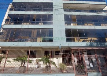 Apto Mobiliado com 193m², 3 dormitórios, 4 vagas, no bairro Pio X em Caxias do Sul para Comprar