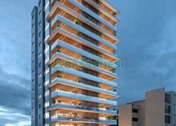 Apartamento com 170m², 3 dormitórios, 1 vaga, no bairro Exposição em Caxias do Sul para Comprar