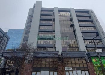 Sala com 64m², 1 vaga, no bairro Centro em Caxias do Sul para Alugar ou Comprar