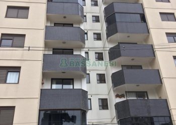 Apartamento com 66m², 2 dormitórios, 1 vaga, no bairro Pio X em Caxias do Sul para Comprar