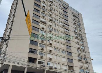 Loja com 643m², no bairro São Pelegrino em Caxias do Sul para Comprar