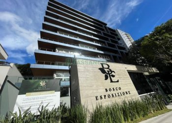 Apartamento com 272m², 3 dormitórios, no bairro Exposição em Caxias do Sul para Comprar