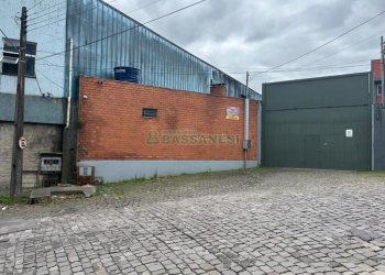 Pavilhão com 671m², no bairro Santa Catarina em Caxias do Sul para Alugar
