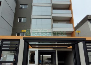 Apartamento com 55m², 2 dormitórios, 1 vaga, no bairro São Leopoldo em Caxias do Sul para Alugar
