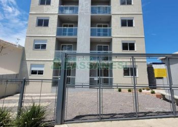 Apartamento com 52m², 2 dormitórios, 1 vaga, no bairro São Leopoldo em Caxias do Sul para Alugar