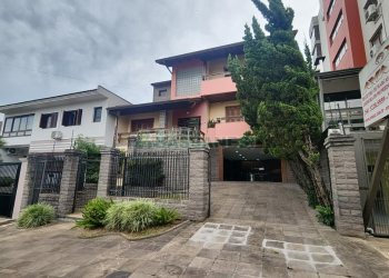 Casa com 407m², 5 dormitórios, 3 vagas, no bairro Santa Catarina em Caxias do Sul para Alugar ou Comprar