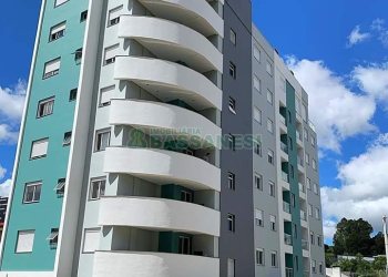 Apartamento com 56m², 2 dormitórios, 1 vaga, no bairro São Leopoldo em Caxias do Sul para Comprar