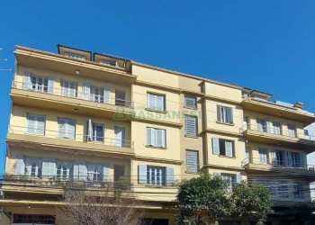 Apartamento com 43m², 1 dormitório, no bairro Centro em Caxias do Sul para Alugar