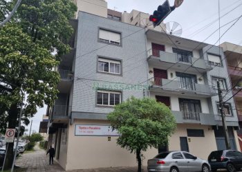 Apartamento com 117m², 3 dormitórios, no bairro São Pelegrino em Caxias do Sul para Comprar