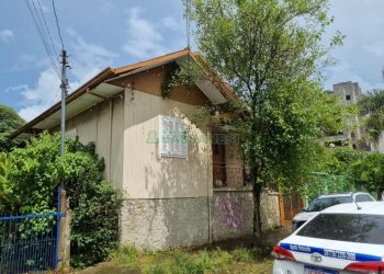 Casa com 200m², 3 dormitórios, no bairro Panazzolo em Caxias do Sul para Comprar