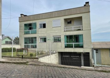 Apartamento, 2 dormitórios, 1 vaga, no bairro Santo Antônio em Caxias do Sul para Alugar