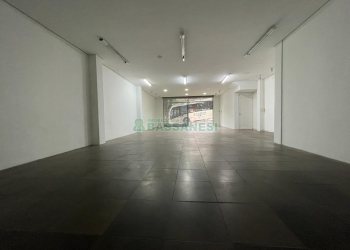 Loja com 120m², no bairro Centro em Caxias do Sul para Alugar