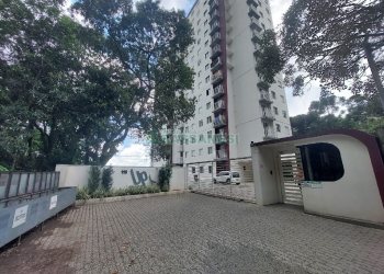 Apartamento com 42m², 1 dormitório, 2 vagas, no bairro Petrópolis em Caxias do Sul para Alugar