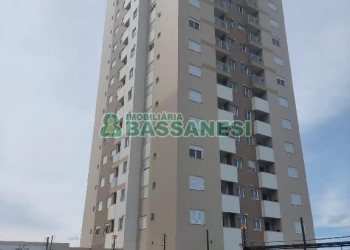 Apto Mobiliado com 62m², 2 dormitórios, 1 vaga, no bairro Panazzolo em Caxias do Sul para Alugar