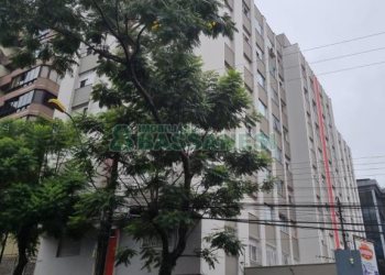 Apartamento com 62m², 2 dormitórios, no bairro São Pelegrino em Caxias do Sul para Comprar