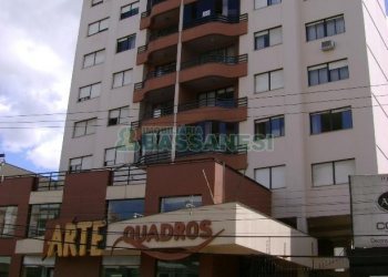Apartamento com 106m², 3 dormitórios, 2 vagas, no bairro São Pelegrino em Caxias do Sul para Alugar