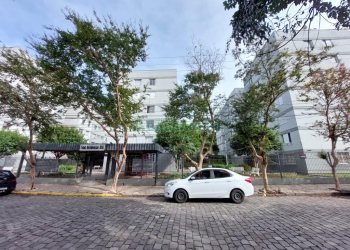 Apartamento com 68m², 3 dormitórios, 1 vaga, no bairro Floresta em Caxias do Sul para Comprar