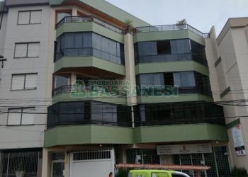 Apartamento com 167m², 3 dormitórios, 4 vagas, no bairro Pio X em Caxias do Sul para Comprar