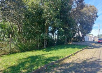 Terreno com 372m², no bairro Santa Corona em Caxias do Sul para Comprar