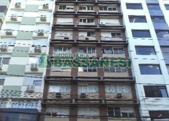 Apto Mobiliado com 51m², 1 dormitório, no bairro Centro em Caxias do Sul para Alugar