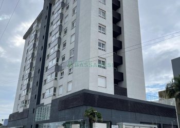 Apartamento com 100m², 3 dormitórios, 2 vagas, no bairro Panazzolo em Caxias do Sul para Comprar