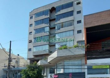 Apto Mobiliado com 80m², 2 dormitórios, 1 vaga, no bairro Centro em Caxias do Sul para Alugar