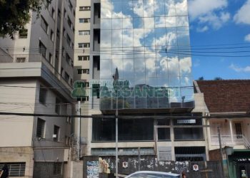 Loja com 160m², 1 vaga, no bairro Exposição em Caxias do Sul para Alugar