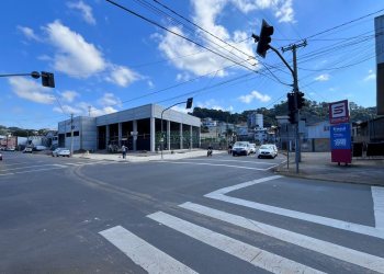 Loja com 1000m², no bairro São José em Caxias do Sul para Alugar