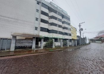 Apto Mobiliado com 25m², 1 dormitório, no bairro Presidente Vargas em Caxias do Sul para Comprar