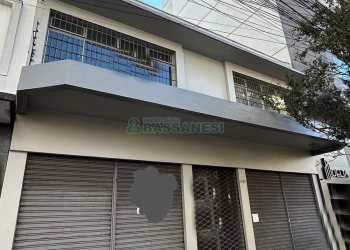 Loja com 250m², no bairro São Pelegrino em Caxias do Sul para Alugar