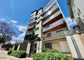 Apto Mobiliado com 162m², 3 dormitórios, 2 vagas, no bairro Sanvitto em Caxias do Sul para Comprar