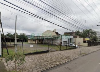 Terreno com 1012m², no bairro São José em Caxias do Sul para Comprar
