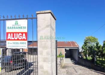 Pavilhão com 276m², no bairro São Ciro em Caxias do Sul para Alugar