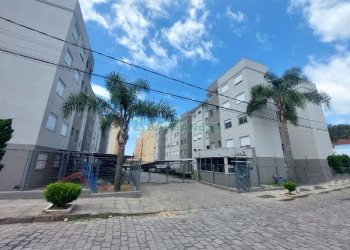 Apto Mobiliado com 60m², 2 dormitórios, 1 vaga, no bairro São Caetano em Caxias do Sul para Alugar