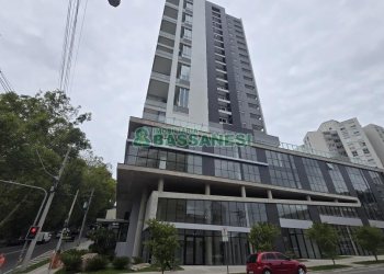 Sala com 34m², 1 vaga, no bairro Exposição em Caxias do Sul para Alugar ou Comprar
