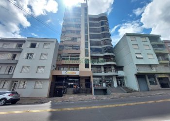 Apartamento com 110m², 3 dormitórios, 1 vaga, no bairro São Pelegrino em Caxias do Sul para Alugar