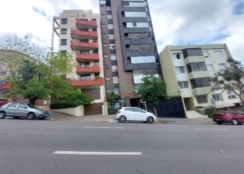 Apto Mobiliado com 189m², 4 dormitórios, 6 vagas, no bairro Centro em Caxias do Sul para Comprar