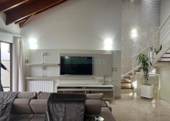 Apartamento com 245m², 3 dormitórios, 2 vagas, no bairro Centro em Caxias do Sul para Alugar ou Comprar