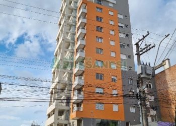 Apto Mobiliado com 84m², 1 dormitório, 2 vagas, no bairro Centro em Caxias do Sul para Alugar