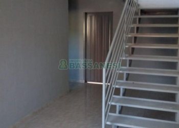 Pavilhão com 350m², no bairro Bela Vista em Caxias do Sul para Alugar